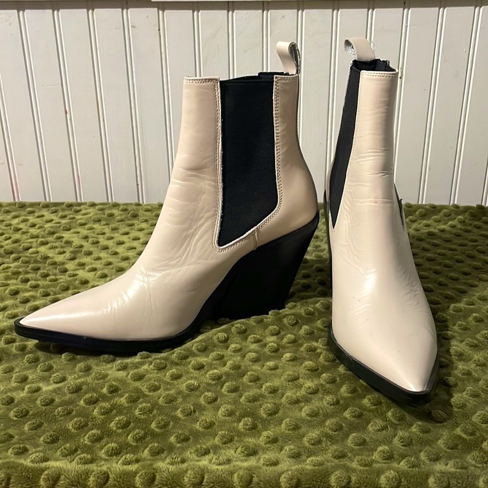 Steve Madden | Pointy Toed | Cowgirl boots